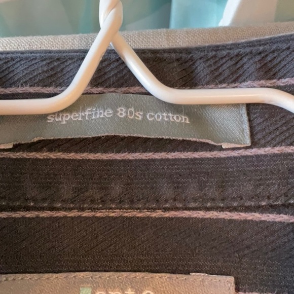 Apt. 9 Men's Black Pinstripe Button Down Shirt - Picture 3 of 6